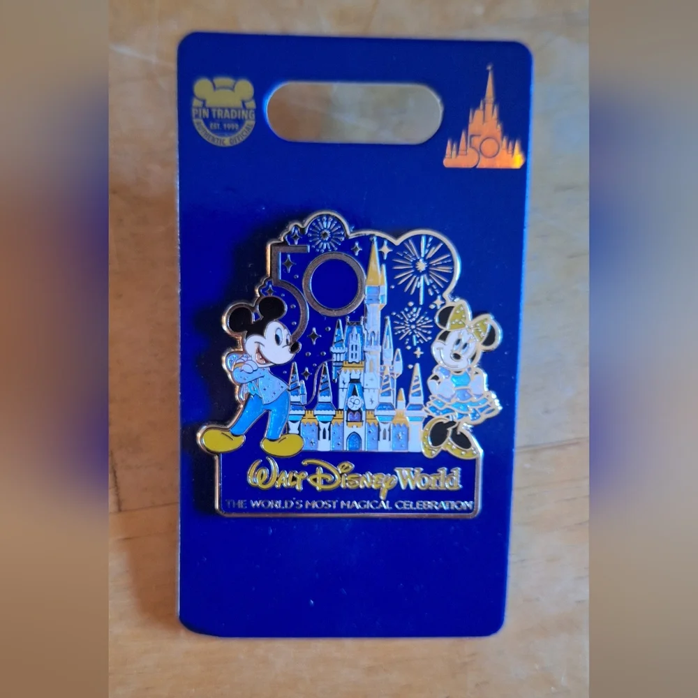 Disney Parks Mickey & Minnie 50th Anniversary Castle Fireworks Pin NEW PB2B15 - Picture 1 of 2